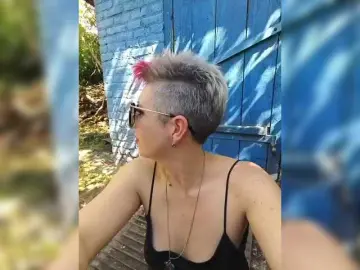 Bongacams Live Porn of BUSINKA-25