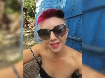 Bongacams Free Porn Cam of BUSINKA-25
