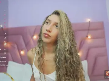 Bongacams Nude Webcam of Beautifulskinny18