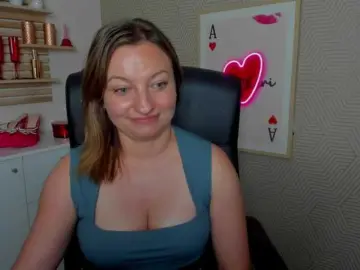 Bongacams Free Live Porn of angelaLove13