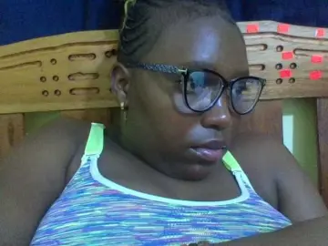 Bongacams Free Live Porn of Roseroca33