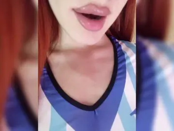 Bongacams Watch Live Sex Cams of MEDOVAYA1