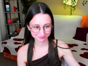 Bongacams Free Porn Cam of YourLovellyStory