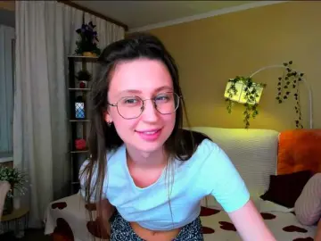 Bongacams Private Sex Chat of YourLovellyStory