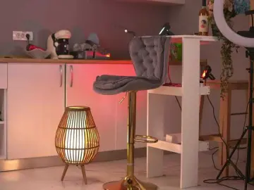 Bongacams Free Live Porn of LeyaMeyers
