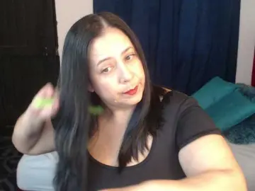 Bongacams Free Live Porn of karlaton1977