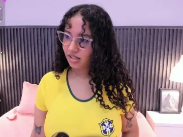 Bongacams Sex Chat of Lena-Ricci