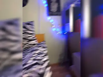 Bongacams Free Live Porn of SweetVenomX