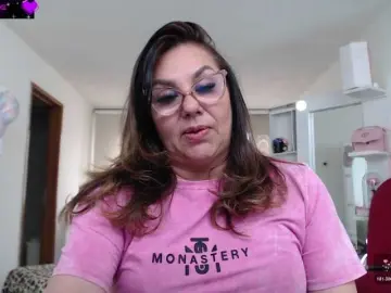 Bongacams Private Sex Chat of Myrnasexxx