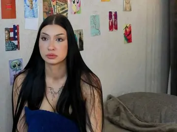 Bongacams Watch Live Sex Cams of sextoyx