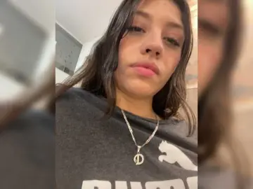 Bongacams Sex Cam of CheryelFoxx