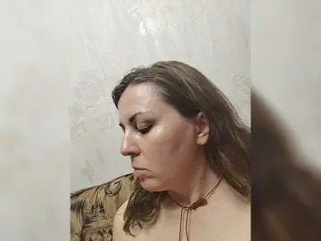 Bongacams Watch Live Sex Cams of OpenGirl