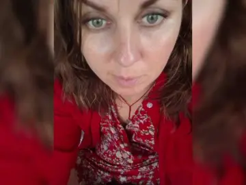 Bongacams Sex Cam of OpenGirl