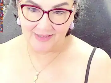 Bongacams Adult Webcams of cataleya-mom