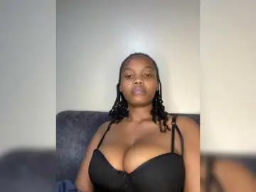 Bongacams Sex Chat of Curvy-maxy9