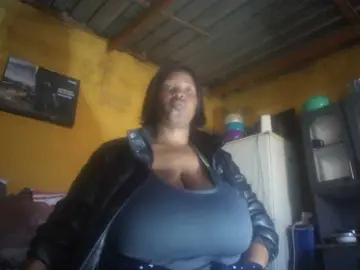Bongacams Free Live Porn of Melonboobs1