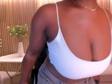 Bongacams Nude Webcam of SavannahStorm