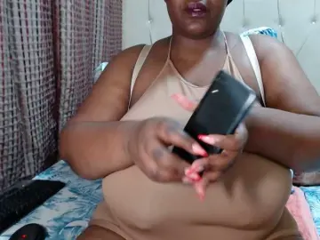 Bongacams Sex Cam of BustyBabeX