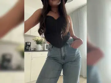 Bongacams Best Webcam of Kiss-krisss