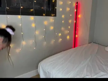 Bongacams Free Live Porn of AliceElfy