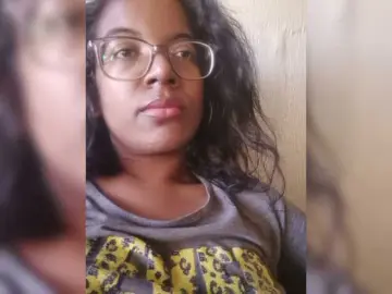 Bongacams Sex Cam of IndianBeaut
