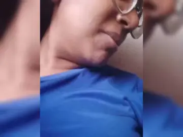 Bongacams Watch Live Sex Cams of IndianBeaut