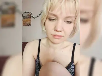 Bongacams Free Porn Cam of Tikoffka