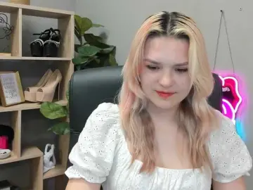 Bongacams Private Sex Chat of SweetLilyxo