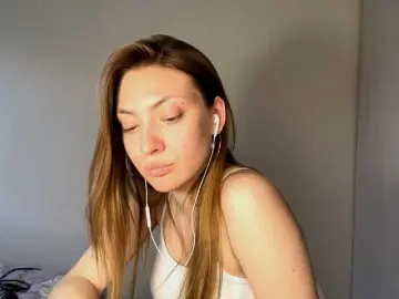 Bongacams Adult Webcam of MyrticeDollen
