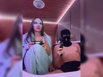 Bongacams Nude Webcam of Double-Trouble