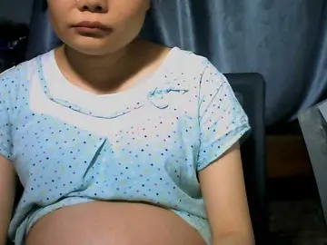 Bongacams Nude Webcam of Lovelyhoney