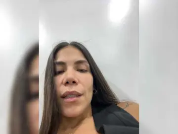 Bongacams Free Live Porn of APRILHILL