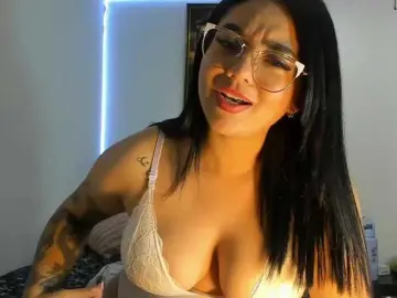 Bongacams Free Porn Cam of violetabunny
