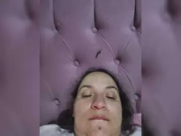 Bongacams Sex Chat of miaabrownn2