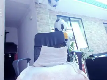 Bongacams Sex Cam of xcarlet1