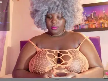Bongacams Watch Live Sex Cams of ebony-NeighborMoans