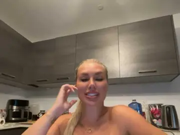 Bongacams Adult Webcam of KarenLuxe