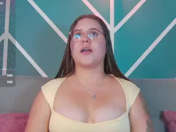 Bongacams Sex Cam of Lia-Avalonn