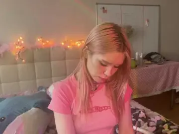Bongacams Free Live Porn of sexycute18