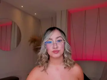 Bongacams Sex Chat of NovaSinclair
