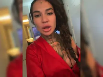 Bongacams Adult Webcam of Kristabella-and-Hector