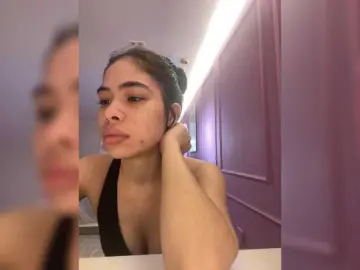 Bongacams Live Porn of LeiaStone