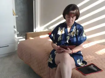 Bongacams Sex Cam of TinaaHott