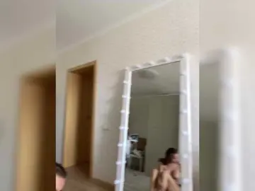 Bongacams Watch Live Sex Cams of YuGoVi