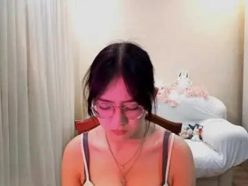 Bongacams Live Sex of MyrleHenggeler