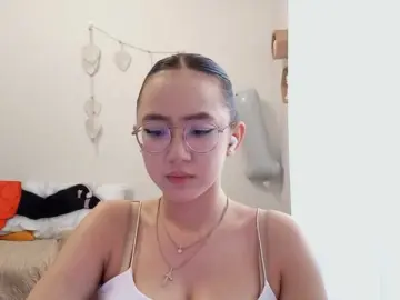 Bongacams Private Sex Chat of MyrleHenggeler