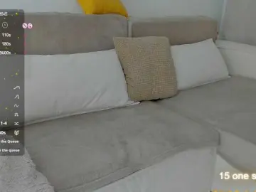 Bongacams Free Porn Cam of LuckyLady01