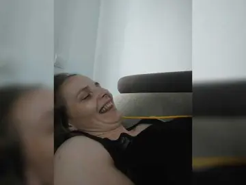 Bongacams Free Live Porn of Lulu-Erotica