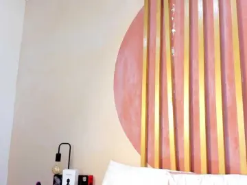 Bongacams Watch Live Sex Cams of Nicole-Angels