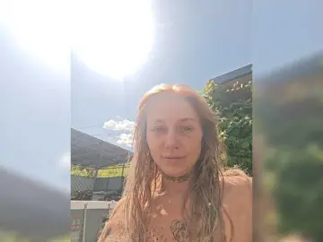 Bongacams Best live sex cam show of dvenasti